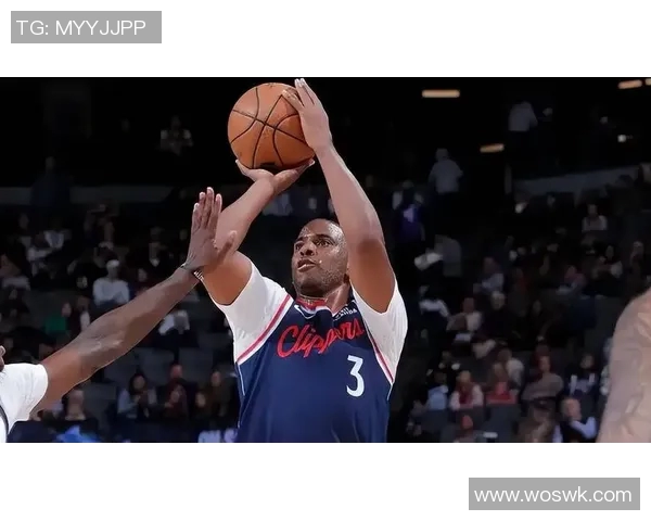 克里斯保罗的篮球传奇之路与他对NBA的深远影响