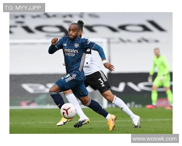 富勒姆对阵桑德兰精彩直播全程回顾与赛后分析 富勒姆对阵桑德兰精彩直播全程回顾与赛后分析